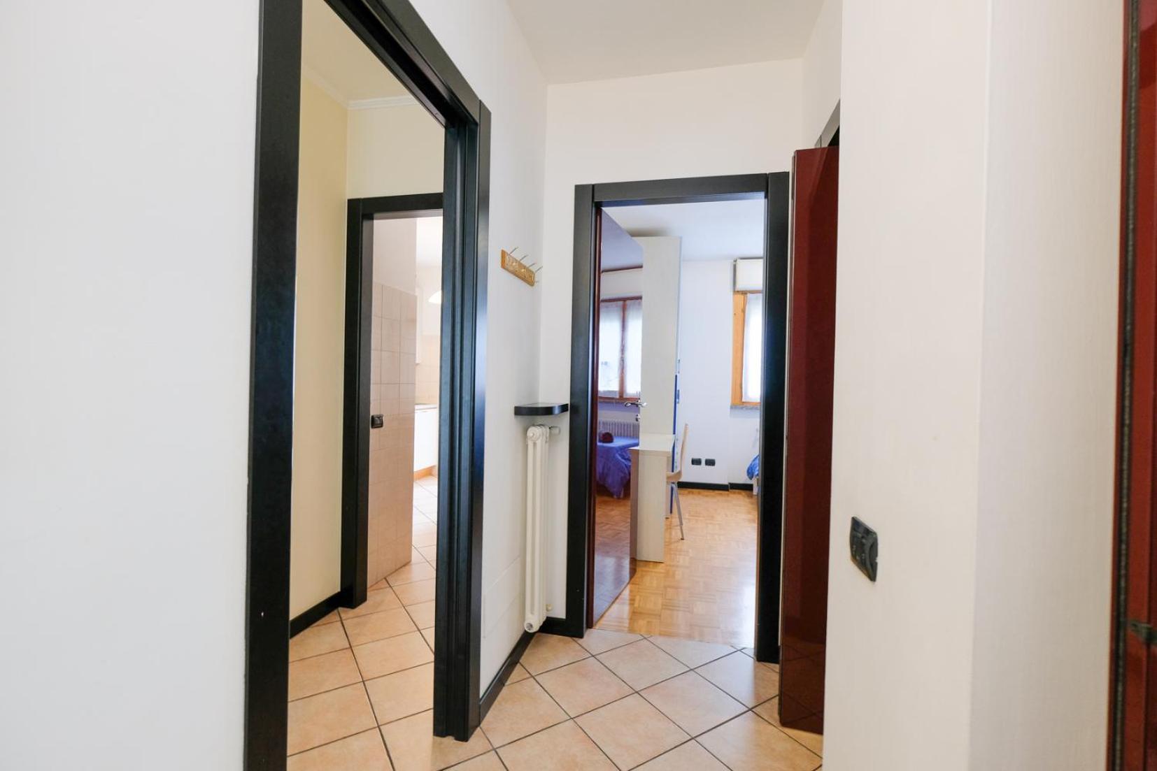 Bergamo Centro Elegante Appartamento Luaran gambar
